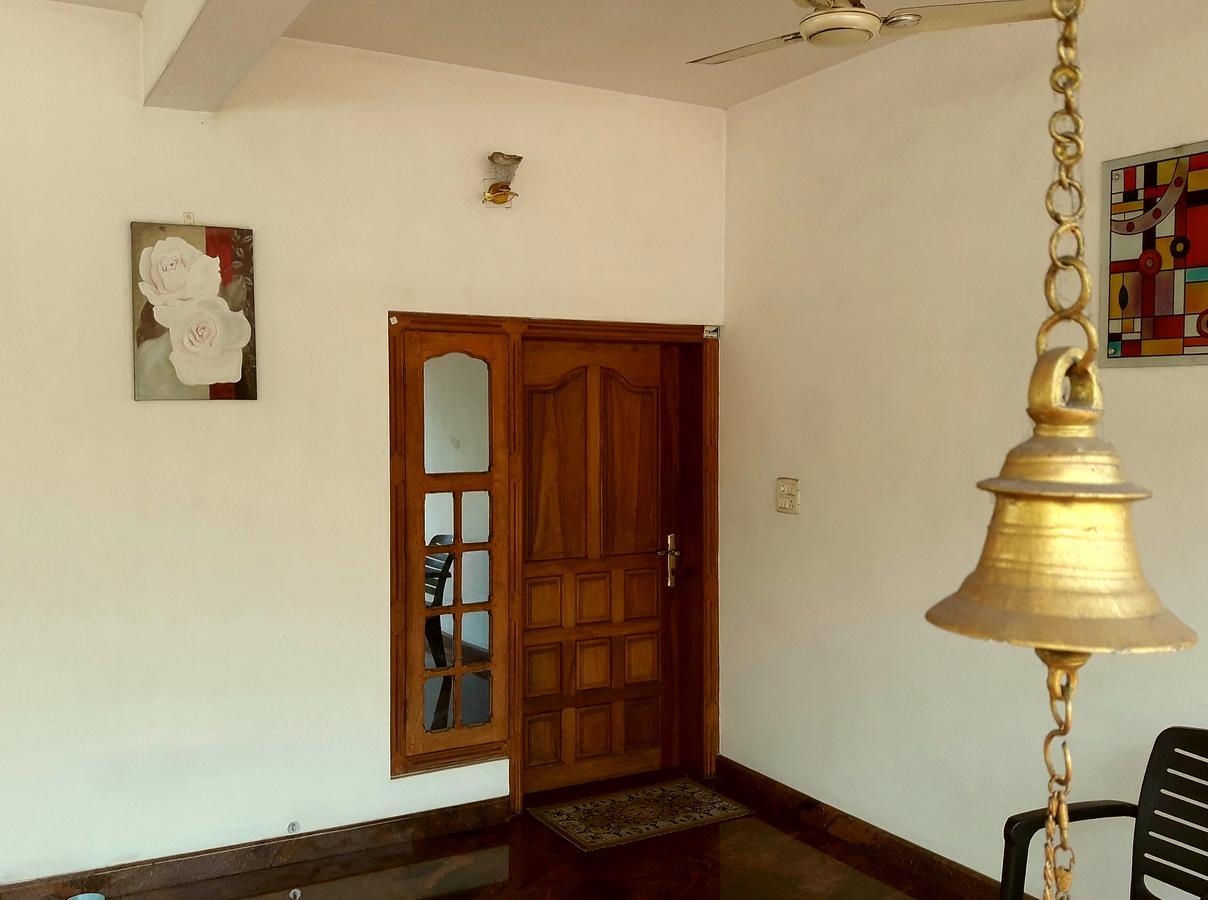 Aham Yoga Nest Bed & Breakfast Alappuzha Luaran gambar