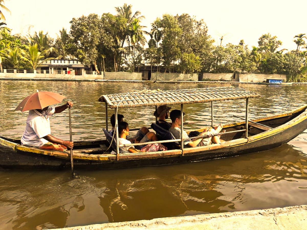 Aham Yoga Nest Bed & Breakfast Alappuzha Luaran gambar