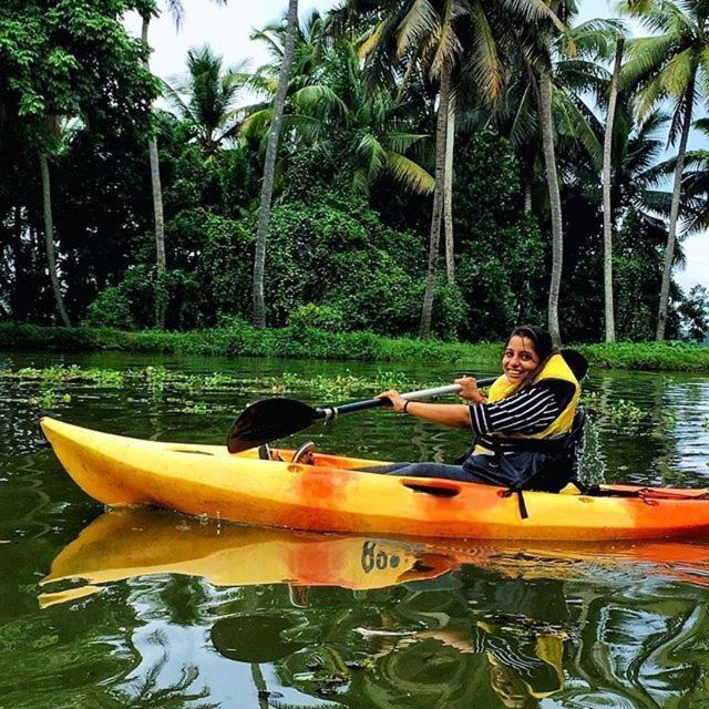 Aham Yoga Nest Bed & Breakfast Alappuzha Luaran gambar