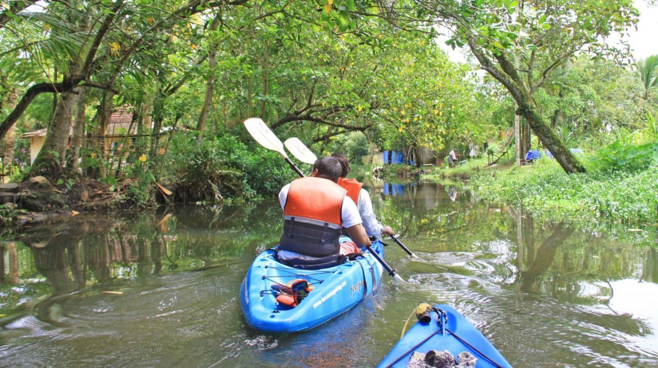 Aham Yoga Nest Bed & Breakfast Alappuzha Luaran gambar